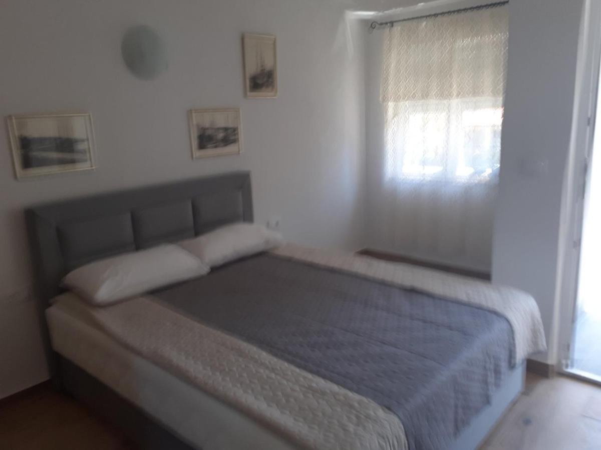 Pavel, Studio Apartman Привлака Экстерьер фото